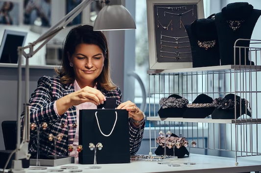 How online Jewelry Stores Provide Utmost Convenience To Shoppers?